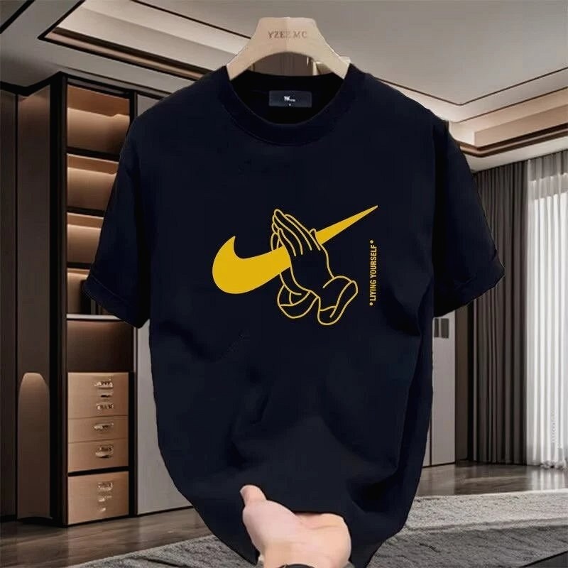 Nike Black Graphic Tee Review: One Loose Cut, Thirty Prints, and a 20-Hour Wear Test